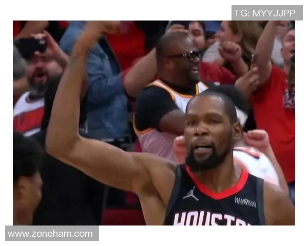 火箭半场落后10分，申京坐板凳时球队突然起势，杜兰特单扛全队